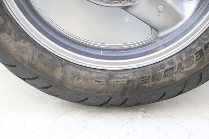 photo de HINTERRADFELGE UND REIFEN HONDA ST PAN EUROPEAN 1100 (1990 - 2002) - Detaillierte Sichtprüfung