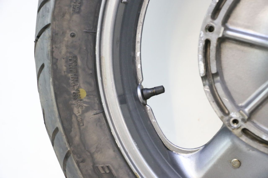 photo de HINTERRADFELGE UND REIFEN HONDA ST PAN EUROPEAN 1100 (1990 - 2002) - Profilansicht des Ersatzteils