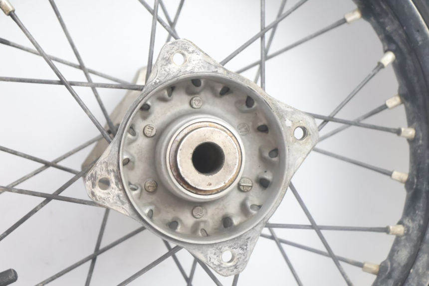 photo de HINTERRADFELGE UND REIFEN KTM SX 85 (2018 - 2024) - Alternative Perspektive