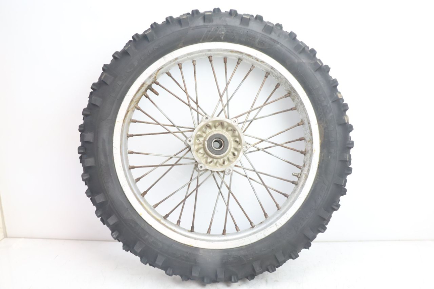 photo de HINTERRADFELGE UND REIFEN HUSABERG TE 250 (2011 - 2014) - Kennzeichnungen und Originalreferenzen