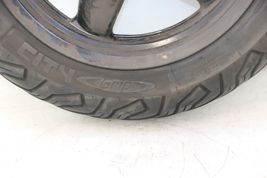 photo de HINTERRADFELGE UND REIFEN YAMAHA X-MAX XMAX 125 (2010 - 2013) - Alternative Perspektive