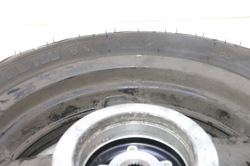 photo de HINTERRADFELGE UND REIFEN YAMAHA X-MAX XMAX 125 (2010 - 2013) - Geprüftes Gebrauchtteil
