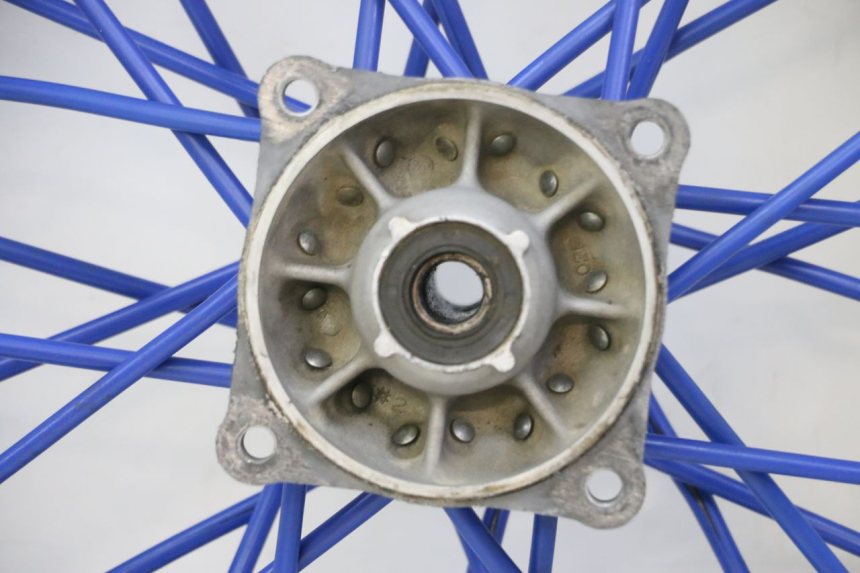 photo de HINTERRADFELGE UND REIFEN YAMAHA YZ 85 (2002 - 2018) - Alternativer Blickwinkel