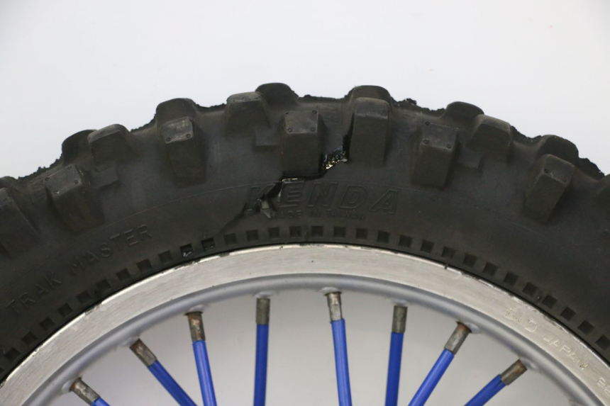 photo de HINTERRADFELGE UND REIFEN YAMAHA YZ 85 (2002 - 2018) - Kennzeichnungen und Originalreferenzen