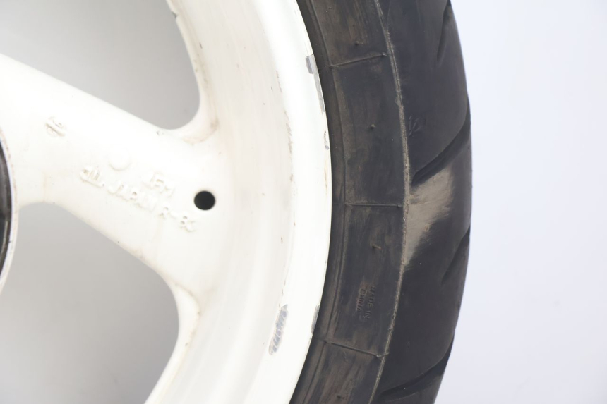 photo de HINTERRADFELGE UND REIFEN YAMAHA YZF R GENESIS 750 (1993 - 1998) - Geprüftes Gebrauchtteil