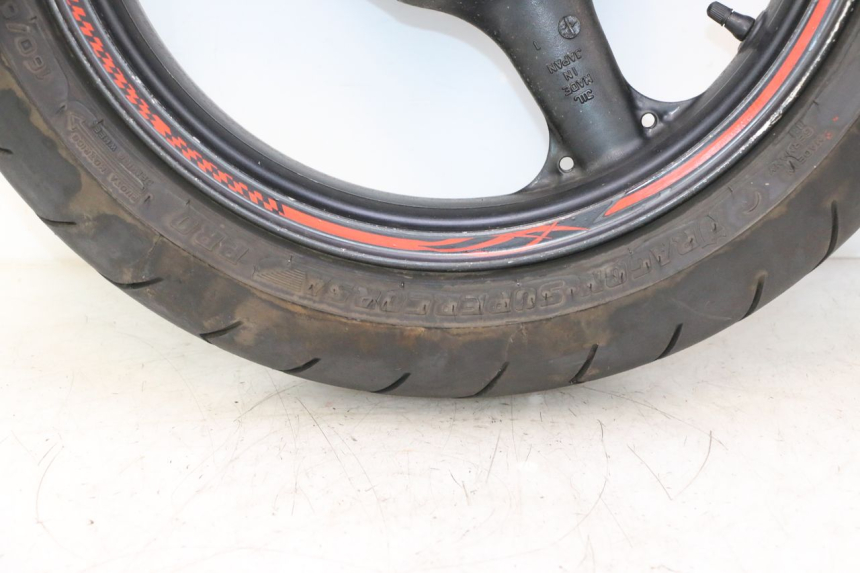 photo de HINTERRADFELGE UND REIFEN KAWASAKI ZX-6R ZX6R 600 (1995 - 1997) - Ergänzendes Produktfoto