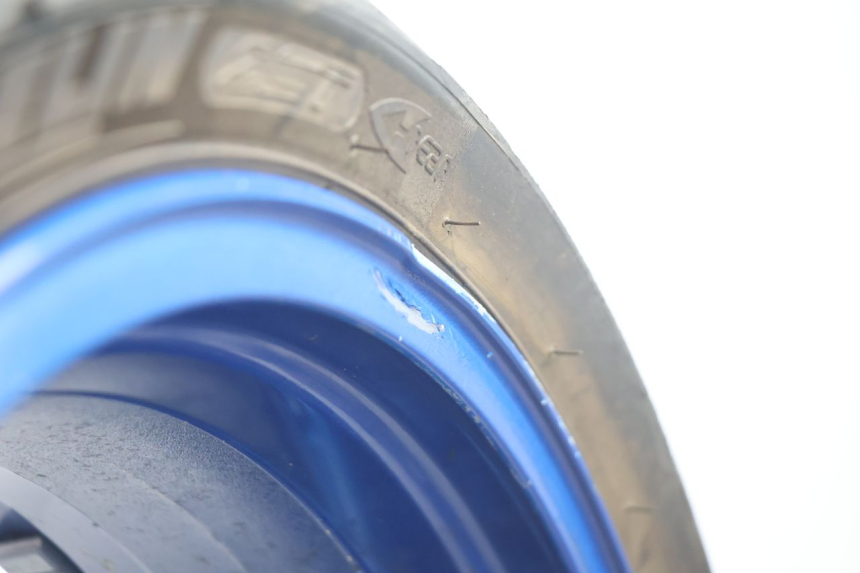 photo de HINTERRADFELGE UND REIFEN KAWASAKI ZX-6R ZX6R 600 (2000 - 2002) - Detailansicht des Bauteils