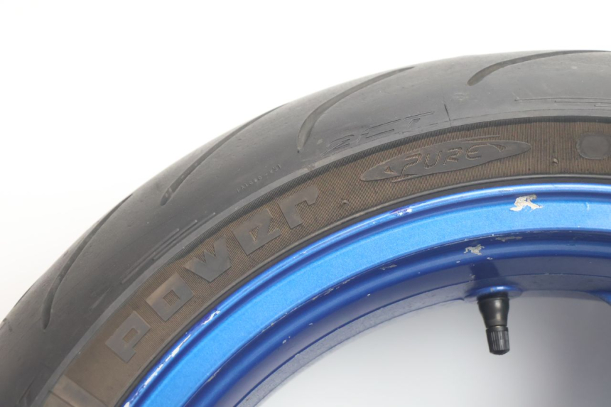 photo de HINTERRADFELGE UND REIFEN KAWASAKI ZX-6R ZX6R 600 (2000 - 2002) - Alternative Perspektive
