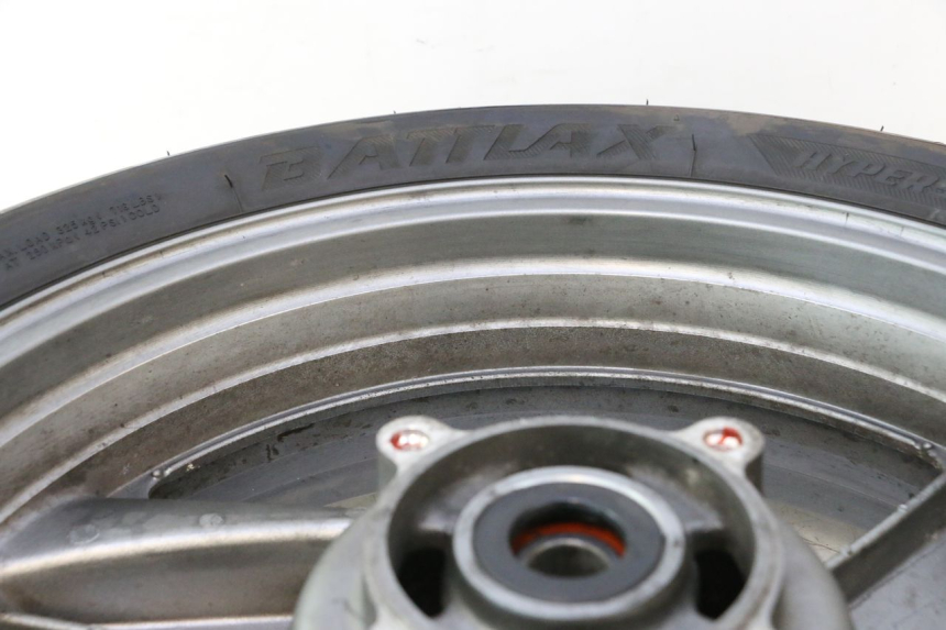 photo de HINTERRADFELGE UND REIFEN KAWASAKI ZZR 600 (1995 - 2004) - Charakteristische Merkmale