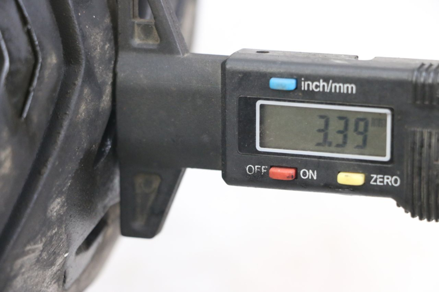 photo de HINTEN FELGE QUADRO 3D S 350 (2013 - 2018) - Detailansicht des Bauteils