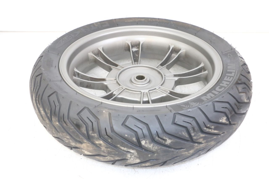 photo de HINTEN FELGE QUADRO 3D S 350 (2013 - 2018) - Details der Befestigungspunkte