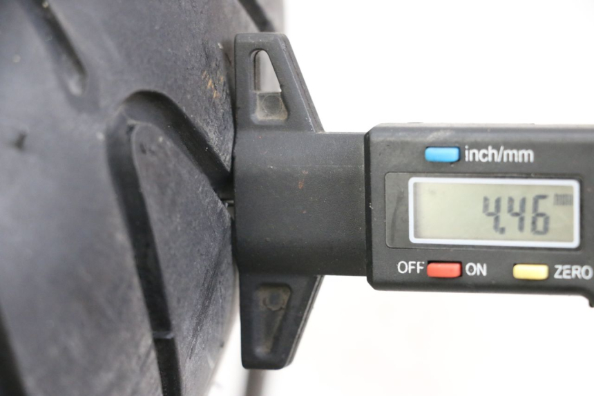 photo de Hinterradfelge DAELIM A-FOUR 2T 50 (2005 - 2012) - Detailansicht des Bauteils