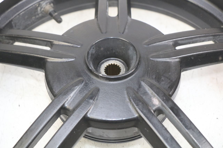 photo de HINTEN FELGE KYMCO AGILITY 16+ 4T 50 (2018 - 2023) - Kennzeichnungen und Originalreferenzen