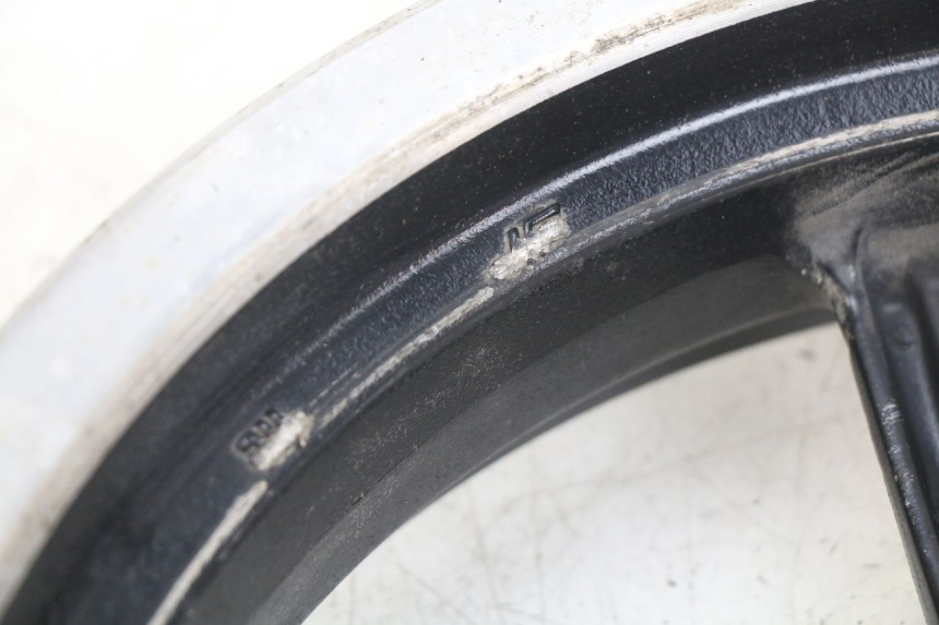 photo de HINTEN FELGE KYMCO AGILITY 16+ 4T 50 (2018 - 2023) - Zoom auf Komponenten