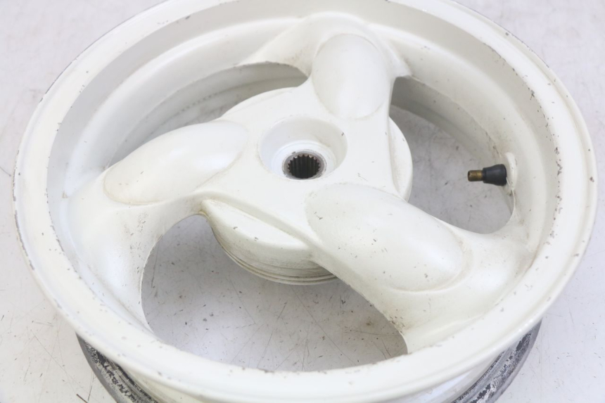 photo de HINTENES FELGE KYMCO AGILITY 4T 50 (2005 - 2018) - Charakteristische Merkmale