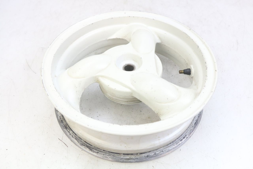 photo de HINTENES FELGE KYMCO AGILITY 4T 50 (2005 - 2018) - Hochauflösende Nahaufnahme