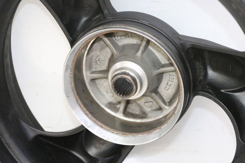 photo de HINTENES FELGE KYMCO AGILITY 4T 50 (2005 - 2018) - Technische Nahaufnahme