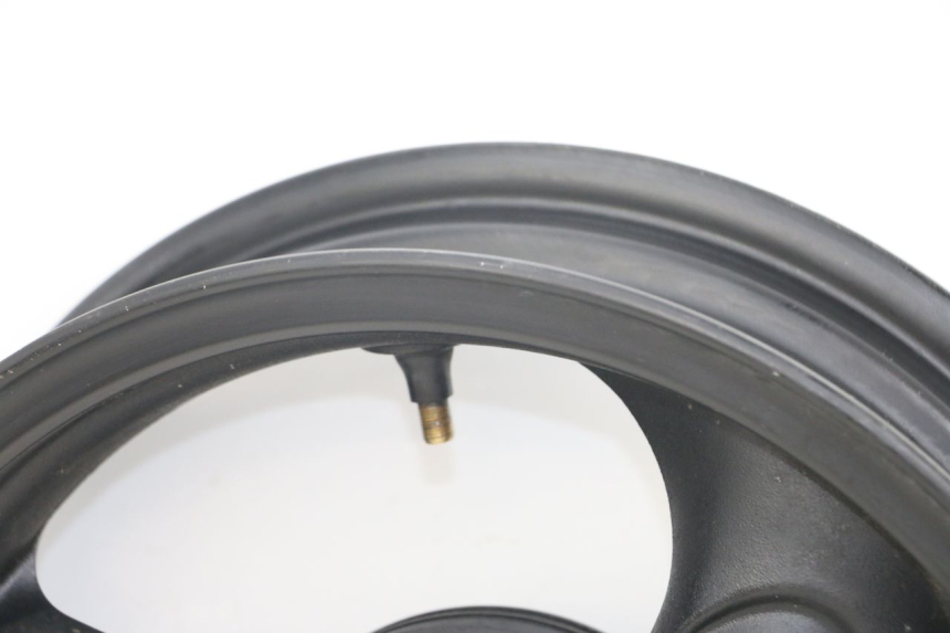 photo de HINTERRADFELGE KYMCO AGILITY FR 2T 50 (2012 - 2017) - Details der Befestigungspunkte