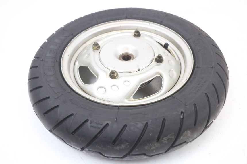 photo de HINTERRADFELGE KYMCO AGILITY PREMIUM 50 (2007 - 2010) - Technische Nahaufnahme