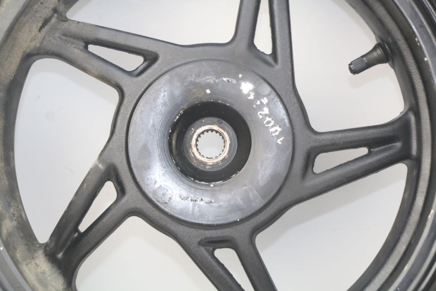 photo de HINTERRAD KYMCO AGILITY RS 2T 50 (2009 - 2013) - Charakteristische Merkmale