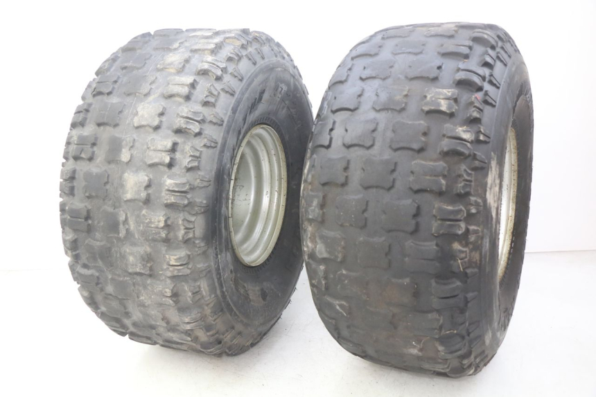 photo de HINTERRAD YAMAHA BLASTER 200 (2003 - 2007) - Hochauflösende Nahaufnahme