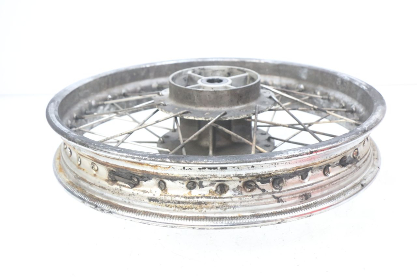 photo de HINTERRAD ROYAL ENFIELD BULLET CLASSIC 500 (2017 - 2020) - Technische Nahaufnahme