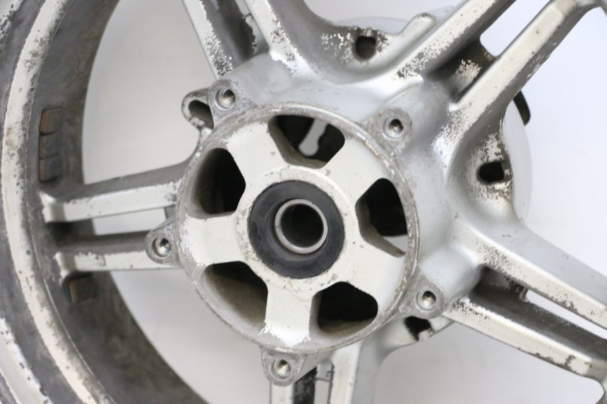 photo de HINTERRADFELGE SUZUKI BURGMAN EXECUTIVE ABS 650 (2006 - 2012) - Technische Nahaufnahme