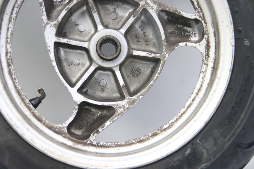 photo de HINTEN FELGE BMW C1 125 (2000 - 2003) - Details der Befestigungspunkte