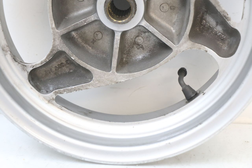 photo de HINTEN FELGE BMW C1 125 (2000 - 2003) - Oberflächenzustand und Material