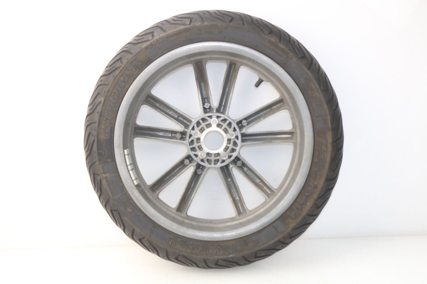 photo de HINTERRADFELGE PIAGGIO CARNABY 125 (2007 - 2011) - Detailansicht des Bauteils