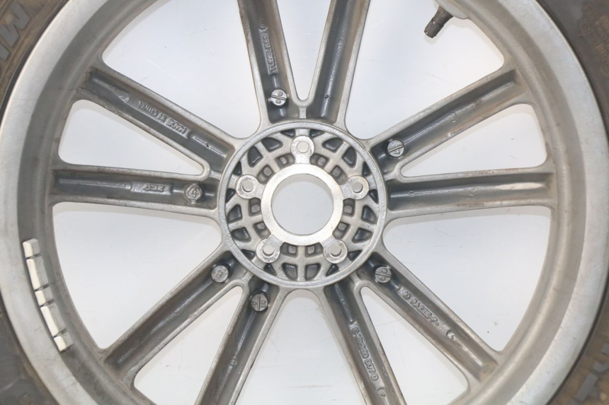 photo de HINTERRADFELGE PIAGGIO CARNABY 125 (2007 - 2011) - Weitere Ansicht des Artikels