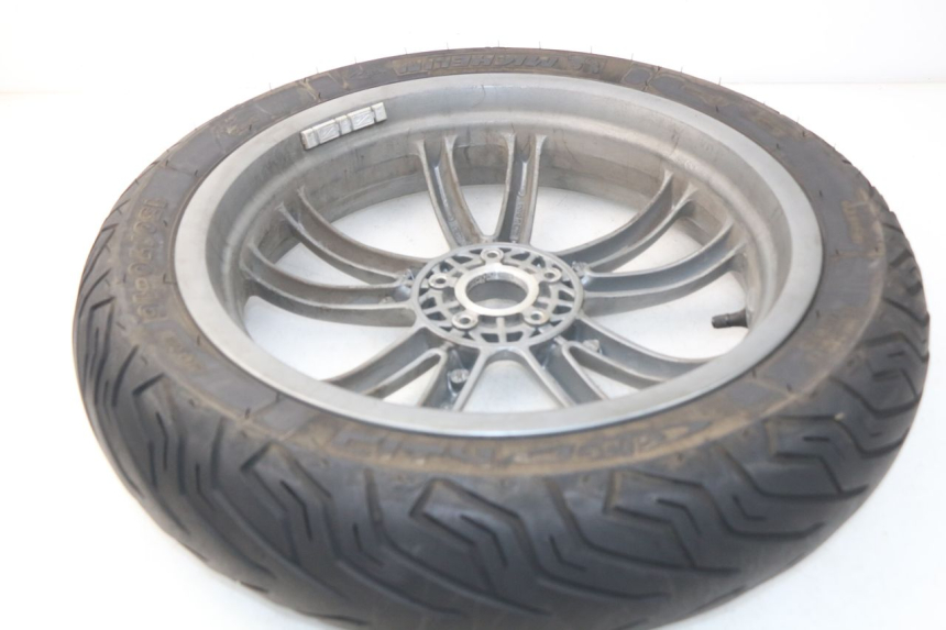 photo de HINTERRADFELGE PIAGGIO CARNABY 125 (2007 - 2011) - Technische Nahaufnahme