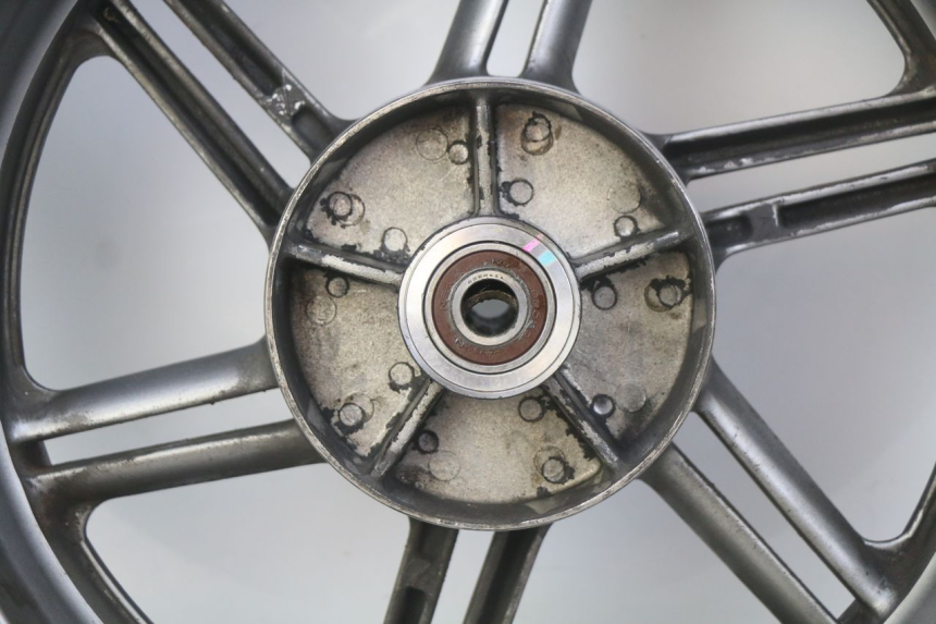 photo de HINTEN FELGE HONDA CBF 500 (2004 - 2007) - Weitere Ansicht des Artikels