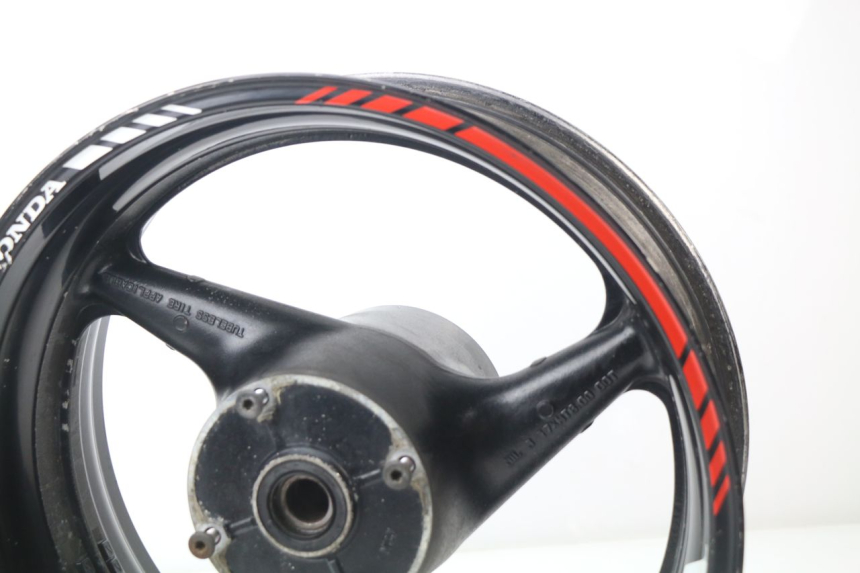 photo de HINTERRADFELGE HONDA CBR 929 RR FIREBLADE 900 (2000 - 2001) - Oberflächenzustand und Material