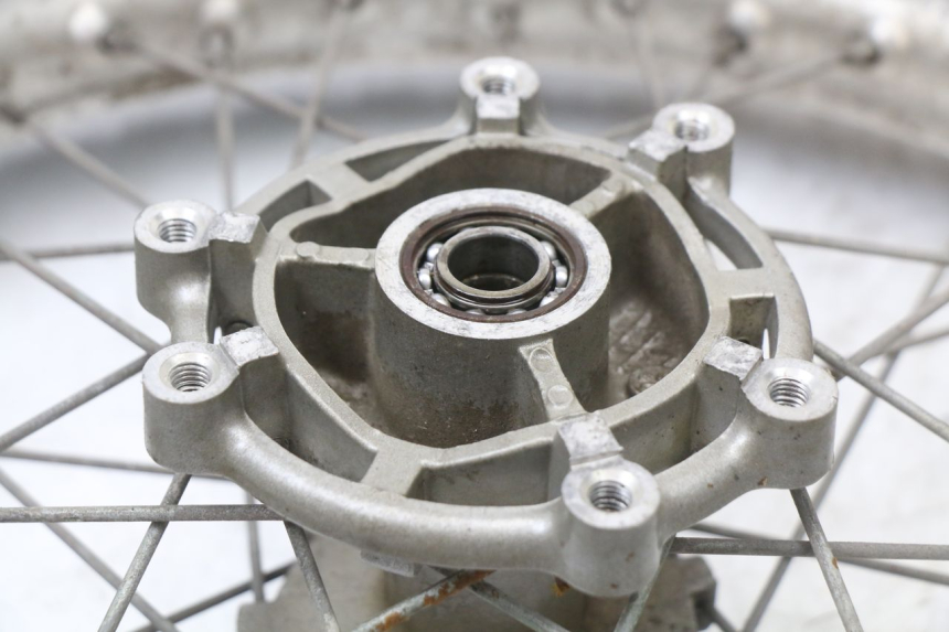 photo de HINTERRADFELGE SHERCO CITY CORP 125 (2003 - 2007) - Weitere Ansicht des Artikels