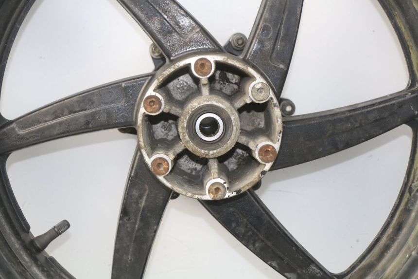 photo de HINTERRADFELGE HYOSUNG COMET GTR 125 (2007 - 2014) - Charakteristische Merkmale