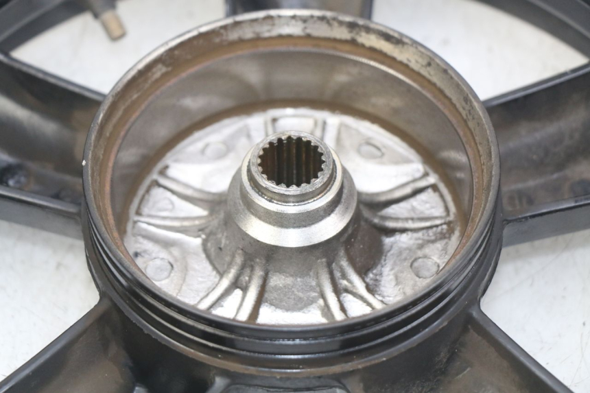 photo de HINTEN FELGE SYM CROX 4T 50 (2016 - 2023) - Weitere Ansicht des Artikels