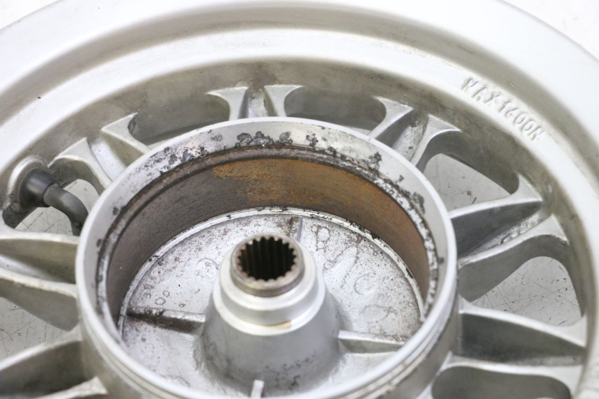 photo de HINTERRADFELGE DAELIM BESBI 125 (2007 - 2008) - Zoom auf Komponenten