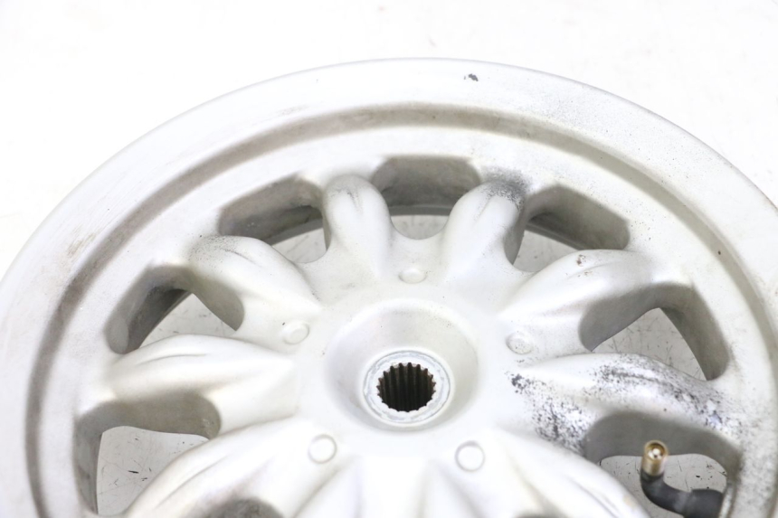 photo de HINTERRADFELGE DAELIM BESBI 125 (2007 - 2008) - Hochauflösende Nahaufnahme