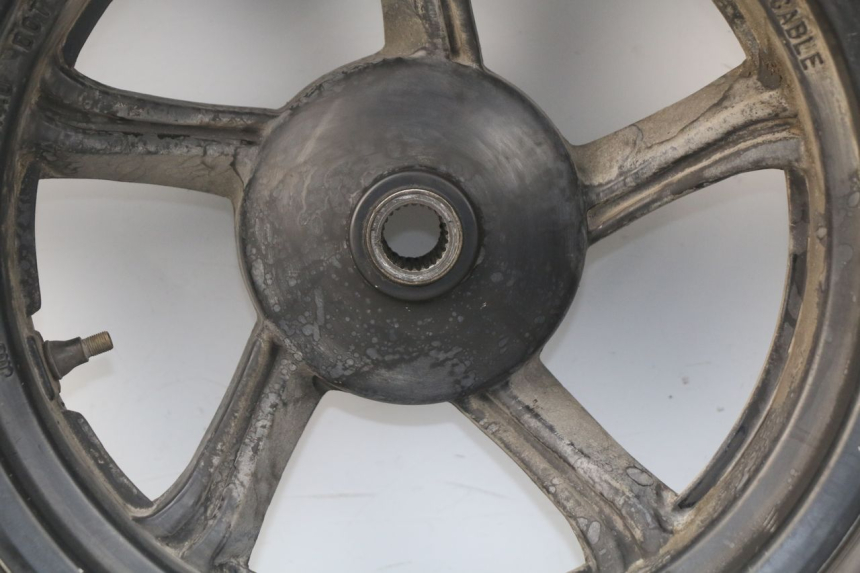 photo de HINTEN FELGE KYMCO DINK STREET 125 (2009 - 2014) - Zoom auf Gebrauchszustand