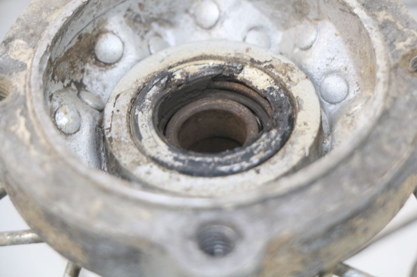 photo de HINTERRADFELGE CRZ DIRTBIKE 140 - Technische Nahaufnahme