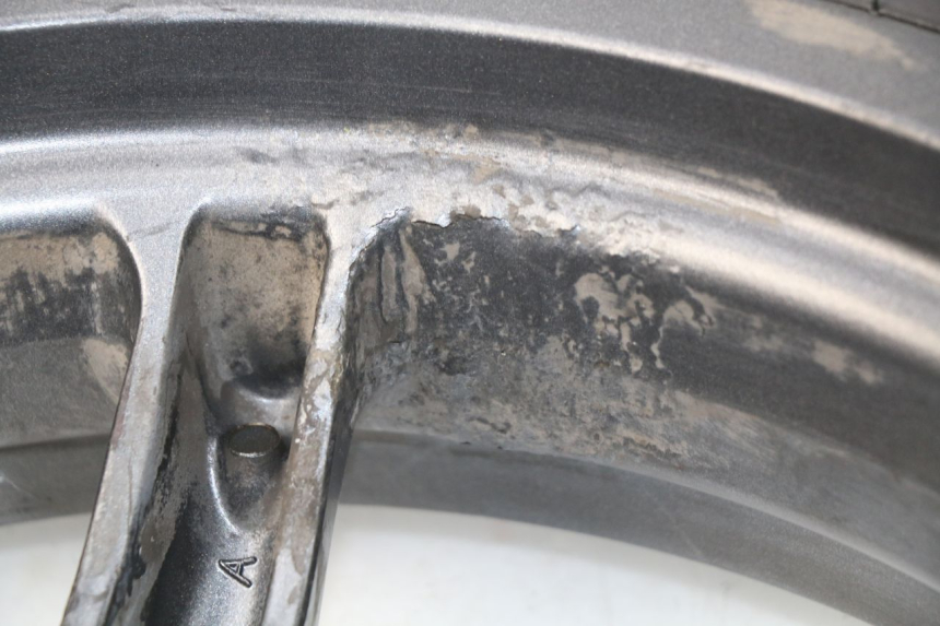 photo de HINTERRADFELGE GILERA DNA 50 (2000 - 2007) - Charakteristische Merkmale