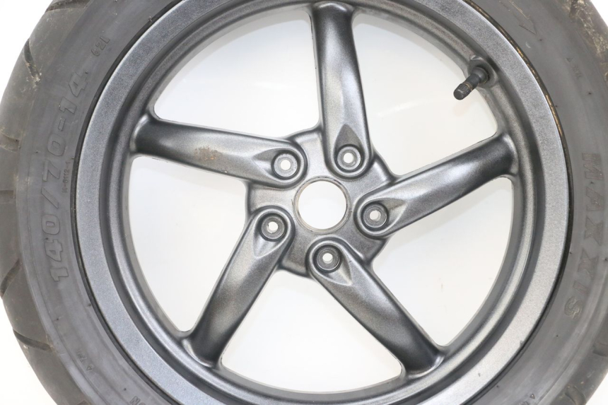 photo de HINTERRADFELGE GILERA DNA 50 (2000 - 2007) - Details der Befestigungspunkte