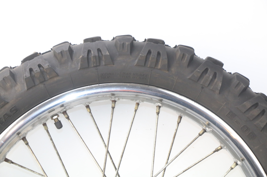 photo de HINTERRADFELGE YAMAHA DTR DT-R 125 (1989 - 2004) - Technische Nahaufnahme