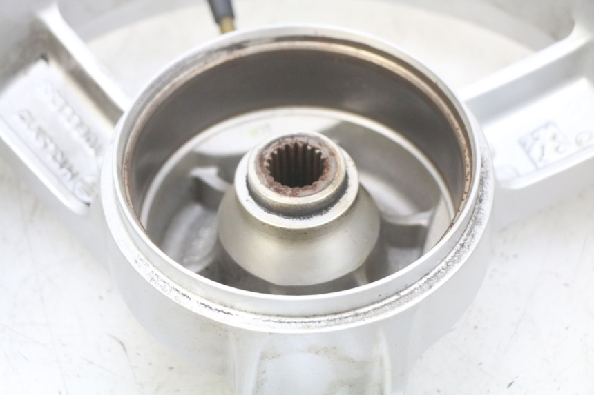 photo de HINTEN FELGE PEUGEOT E-VIVACITY 1 (2012 - 2018) - Charakteristische Merkmale