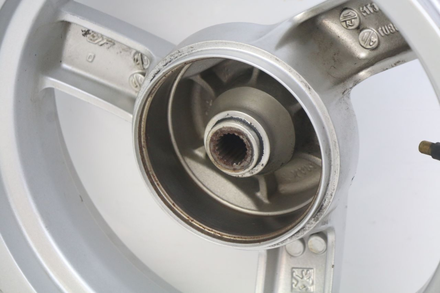 photo de HINTEN FELGE PEUGEOT E-VIVACITY 1 (2012 - 2018) - Alternative Perspektive