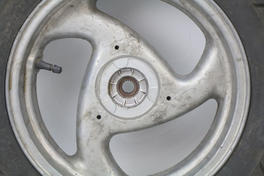 photo de HINTERRADFELGE PEUGEOT ELYSEO 50 (1998 - 2001) - Weitere Ansicht des Artikels