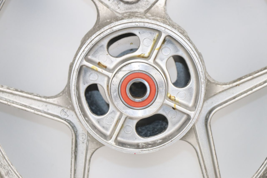 photo de HINTERRADFELGE KAWASAKI ER-6 ER6 F 650 (2006 - 2009) - Zoom auf Komponenten