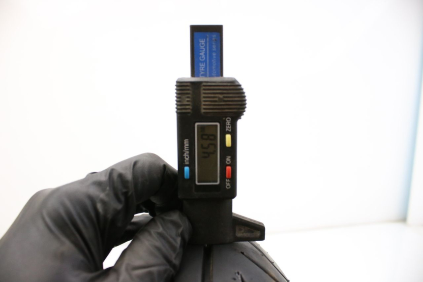 photo de HINTERRADFELGE JM MOTORS EVOLIS 4T 50 (2018 - 2022) - Details der Befestigungspunkte