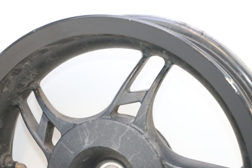 photo de HINTERRADFELGE KEEWAY F-ACT FACT EVO 50 (2020 - 2026) - Oberflächenzustand und Material